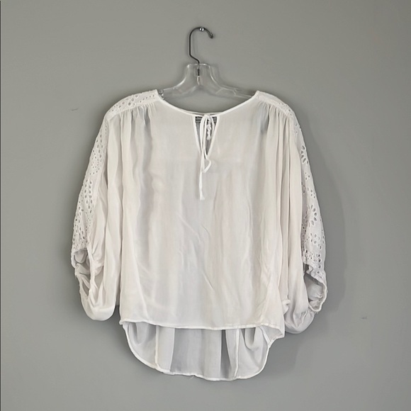 Young Fabulous & Broke White Eyelet Blouse - Picture 3 of 4